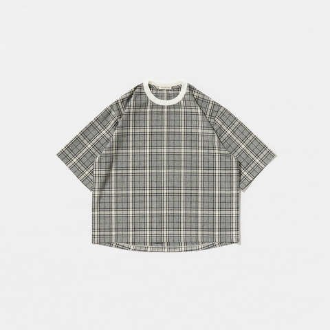 T SHIRT B