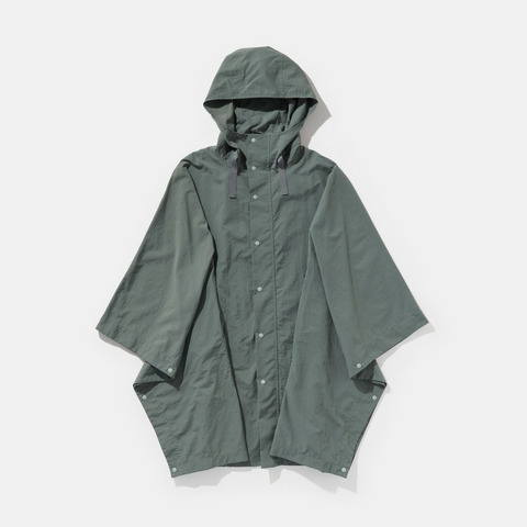 HOODED CAPE C