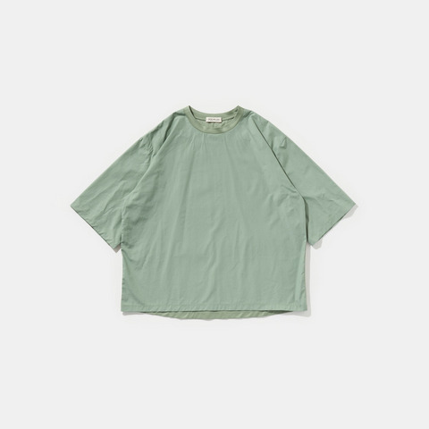 T SHIRT C